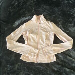 Lululemon Pink Milkshake cropped define jacket size 4